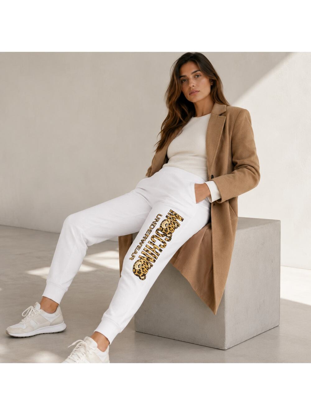 Moschino Underwear Pants Womens XL White Logo Print Cotton Ankle Sweatpants NWT